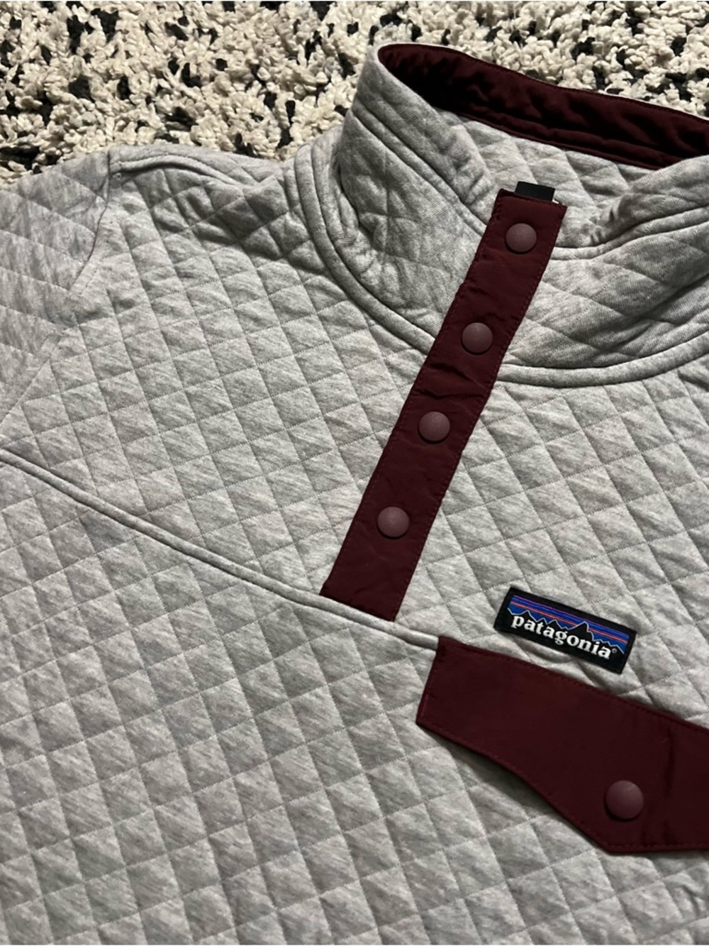 Patagonia Organic Cotton Quilt Snap-T Pullover Sweater Grey Burgundy Women’s XS - Picture 7 of 16